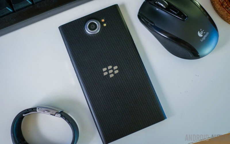 石專欄:Microsoft 與 BlackBerry 已轉換手機行業跑道,密密地做生意