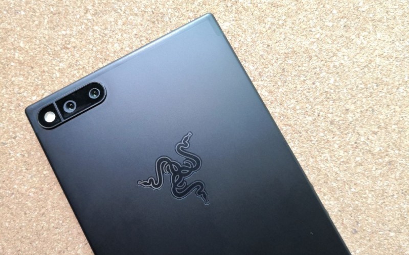 Razer Phone 評測: 120hz 屏幕實用性又如何?!