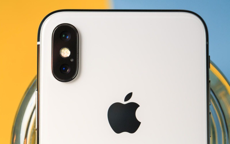 廉價版 LCD iPhone 或推遲上市: 因量產遇上質量問題, 估計要延至10月才上市