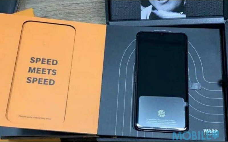 「水貨行情」10GB RAM 的 One Plus 6T McLarren Edition,水貨搶閘開賣!
