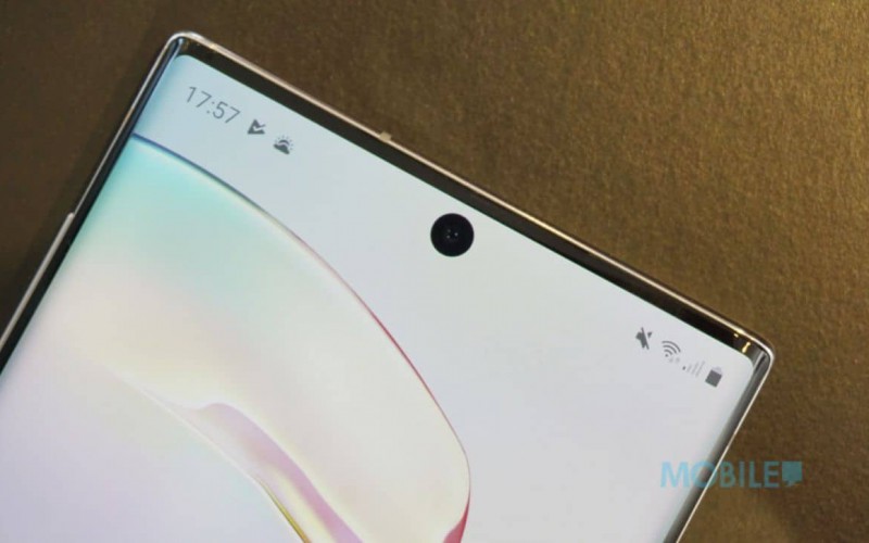 點解 Galaxy Note 10 及 Galaxy Note 10+ 會響屏幕中間開窿?