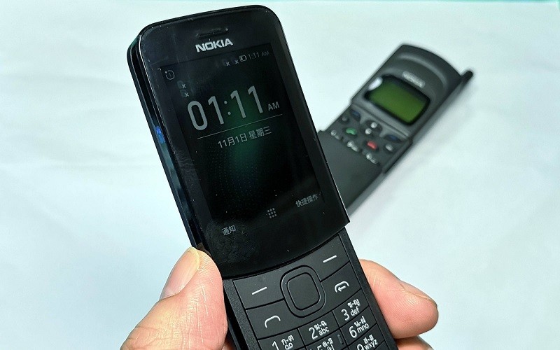 Nokia 8110 4G對舊版8110　新舊兩代大比較