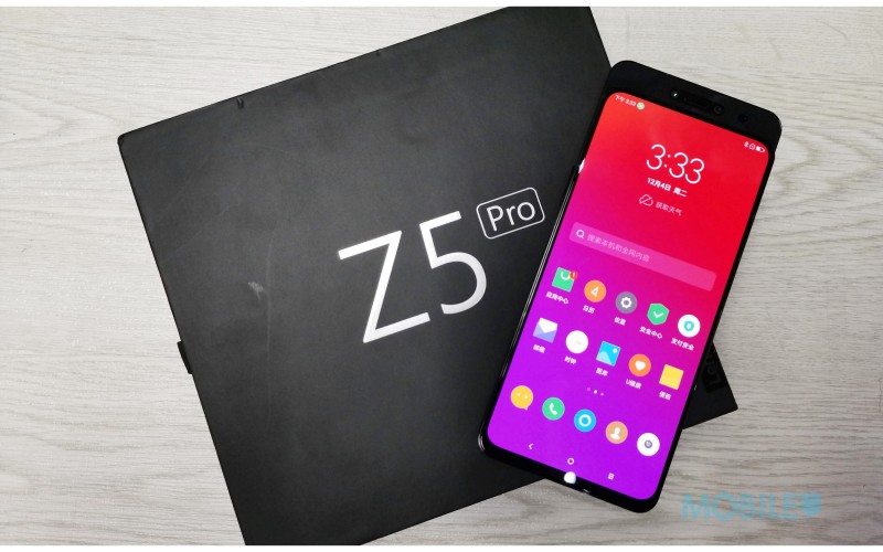 Lenovo Z5 Pro 搶先試：平玩屏下指紋解鎖 + 滑蓋全屏!