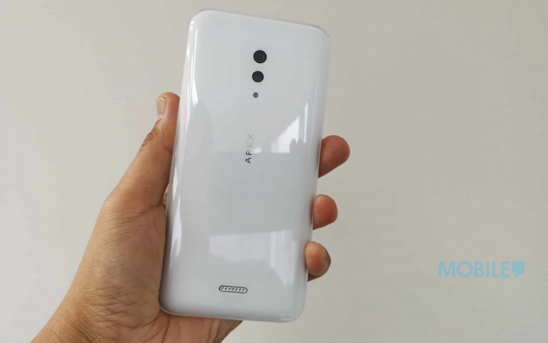 vivo 概念手機 APEX 2019 上手：真真正正的無孔手機！