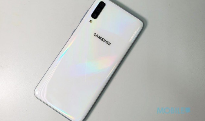 Galaxy A70 效能實測：$3098 享有媲美旗艦手機的遊戲體驗？