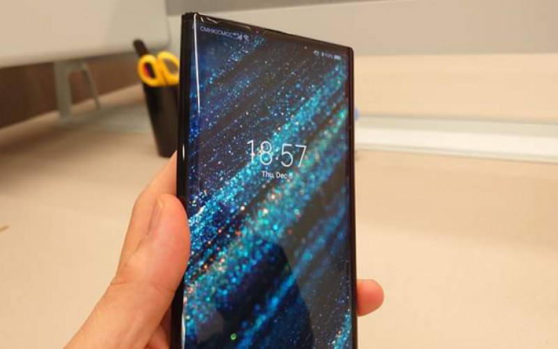 【水貨行情】天價 HUAWEI Mate X 到港，叫價$75,800!