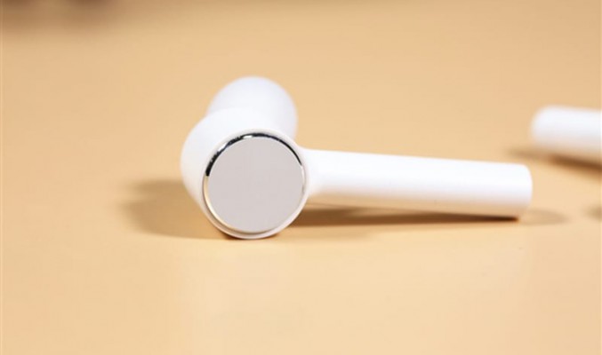 想平試 AirPods Pro 主動降噪 ? 小米新 TWS 耳機可能幫到手