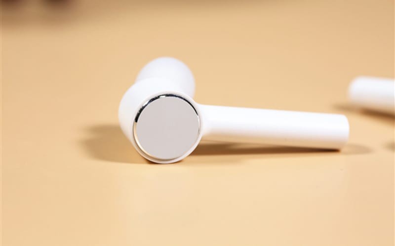 想平試 AirPods Pro 主動降噪 ? 小米新 TWS 耳機可能幫到手