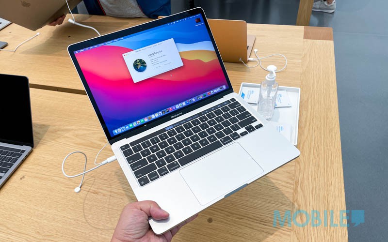 原生支援 iOS App、M1 版 MacBook Pro／Air 正式開售