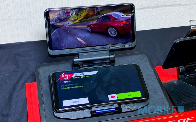 高達 $1,399 折扣，ROG Phone 3 推出 Twinview 3 組合套裝！