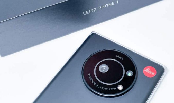 雙指螢幕辨識，Leica 味十足機身，Leitz Phone 1 開箱玩