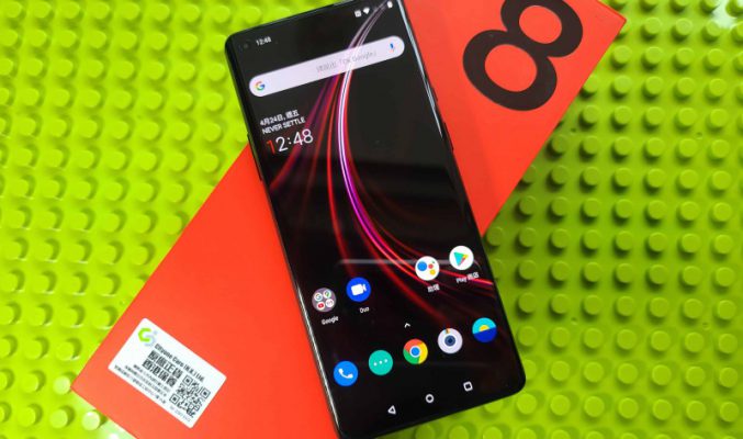 上代旗艦三千頭有交易，OnePlus 8 僅售 $3298，你會考慮嗎？