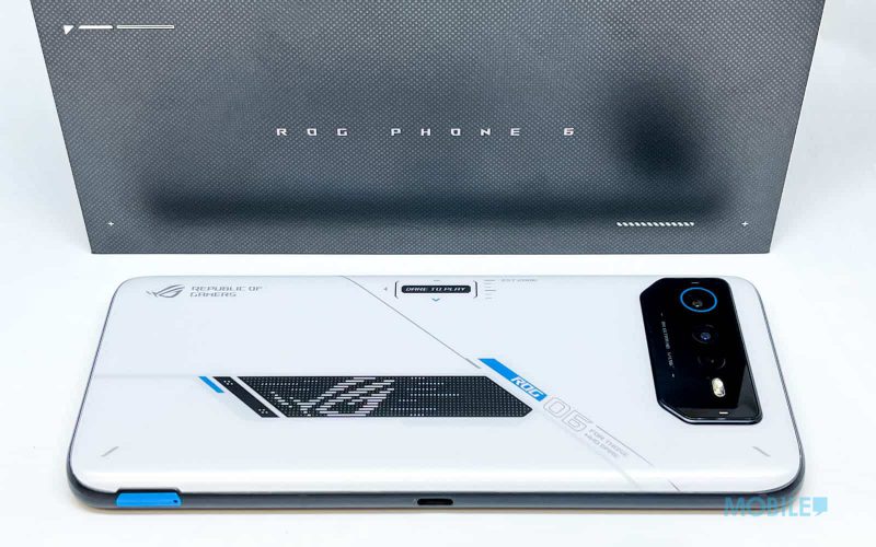 超順暢 165Hz 螢幕，Snapdragon 8+ 強勁表現！ROG Phone 6 開箱、試《Game Genie》、效能