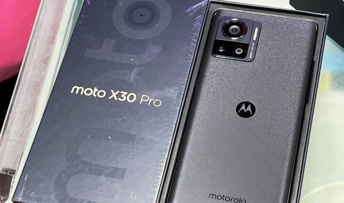 【水貨行情】2億像素鏡頭旗艦叫價五千有找，Moto X30 Pro 水貨到港！