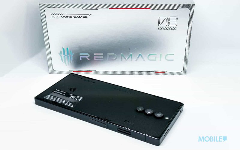 UDC 4.0 真全屏、智能實體散熱扇！國際版 REDMAGIC 8 Pro 5G 開箱玩