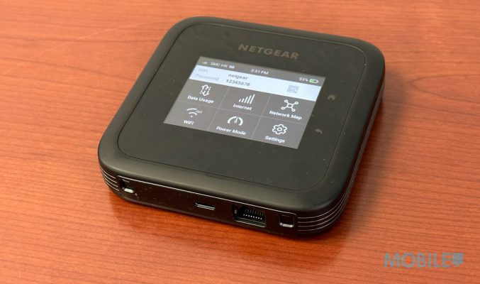 移動辦公方便之最，NETGEAR Nighthawk M6 Pro 試玩!