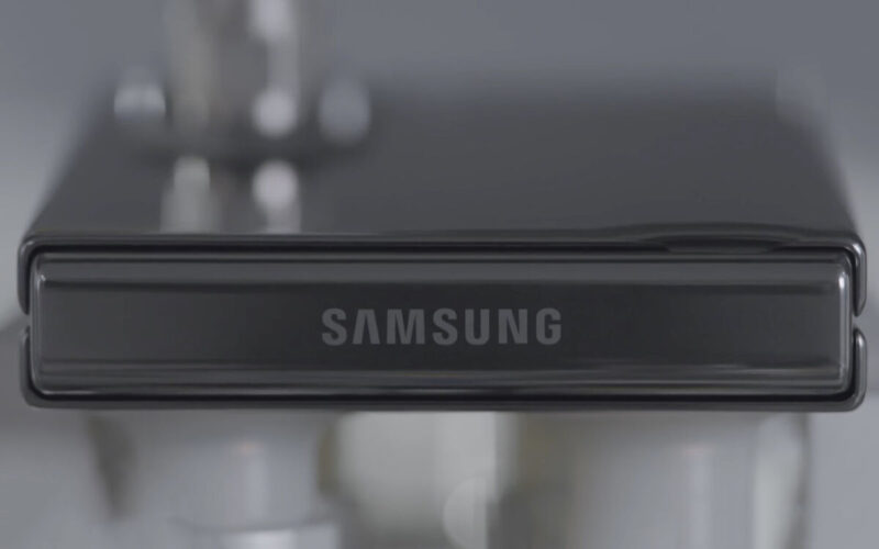 三星話 Galaxy Z Flip5 屏幕可開闔 20 萬次，但實際佢比想像中更襟「摺」！