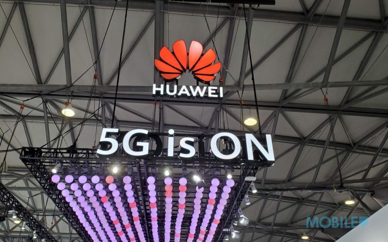5.5G時代來臨，香港三大電訊商搶先使用！
