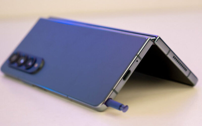 網傳 Galaxy Z Fold 6 曾有內置 S Pen 計劃，但因「呢個」理由多數唔出！