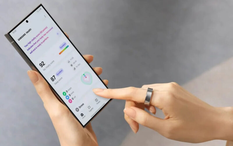 嫌戴錶、戴手環未夠方便 ? 智能戒指 Galaxy Ring 可能係你杯茶！
