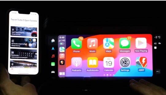 Apple即將開放CarPlay影片播放功能，車主停車時可睇片!