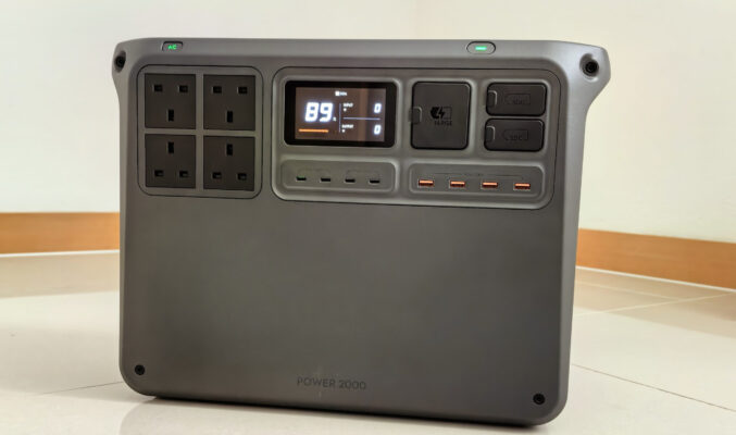 DJI Power 2000 旗艦行動電源站 2 度電超大容量＋3000W 輸出露營/航拍/家用後備電源首選