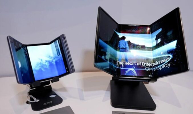傳9月29日 SAMSUNG 發表首款三折疊手機!