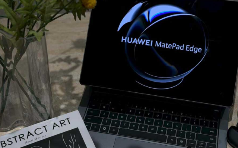 HUAWEI MatePad Edge 實機照全面曝光，極窄邊框設計與專用鍵盤成焦點!