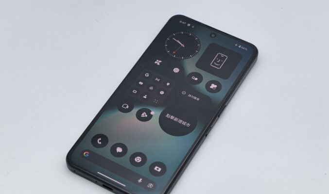 Nothing Phone (3a) Lite：$1,999 入手透明設計與實用功能體驗!