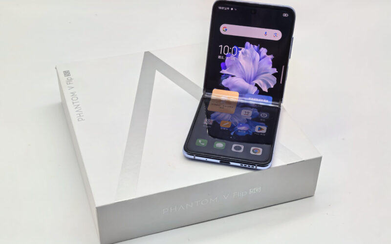 【水貨行情】兩千有找玩到摺疊屏手機，Phantom V Flip 5G 平價清貨!